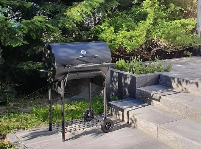 Daire Z Ogrodem Stanislawow Pierwszy (Masovia)