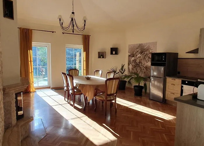 Z Ogrodem Stanislawow Pierwszy (Masovia)